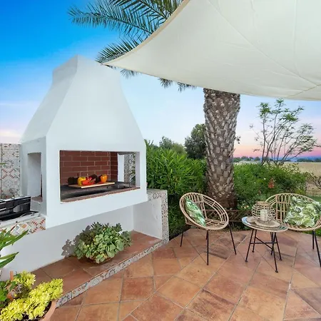 Ilaira Sea View Gennadi