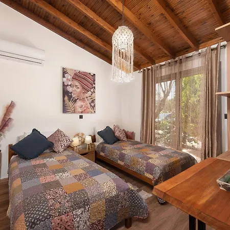 Prázdninový dům Ilaira Sea View *